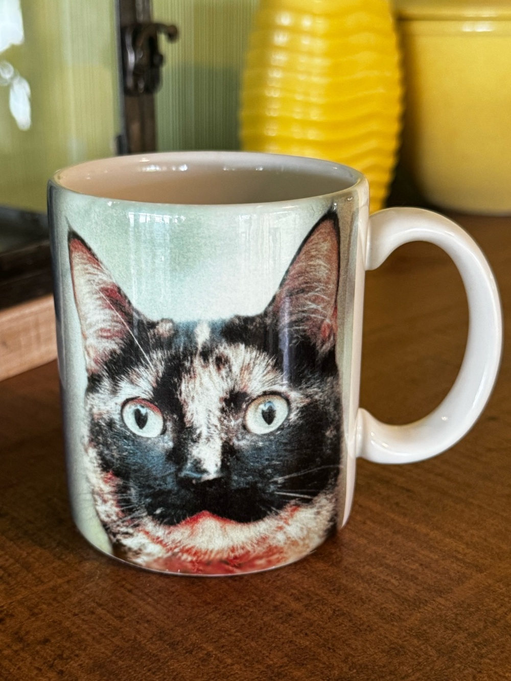 Calico Cat Ceramic Coffee Mug Leonardo Da Vinci on Back Feline Kitty 1994